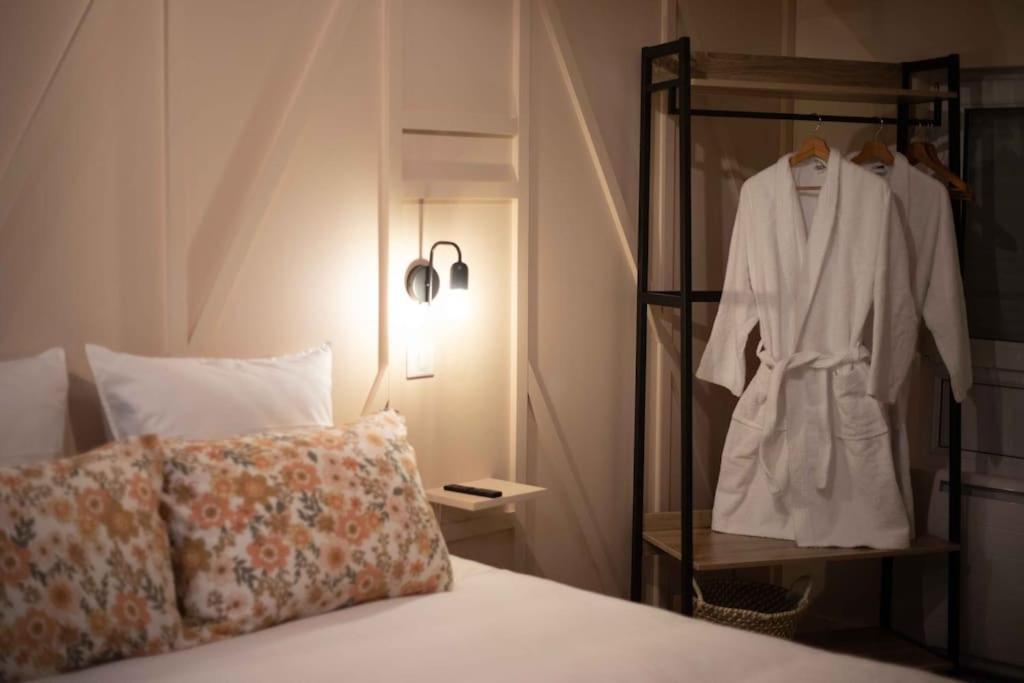 Suite & Spa Privatif Domaine Des Demoiselles Hauteville  Zewnętrze zdjęcie